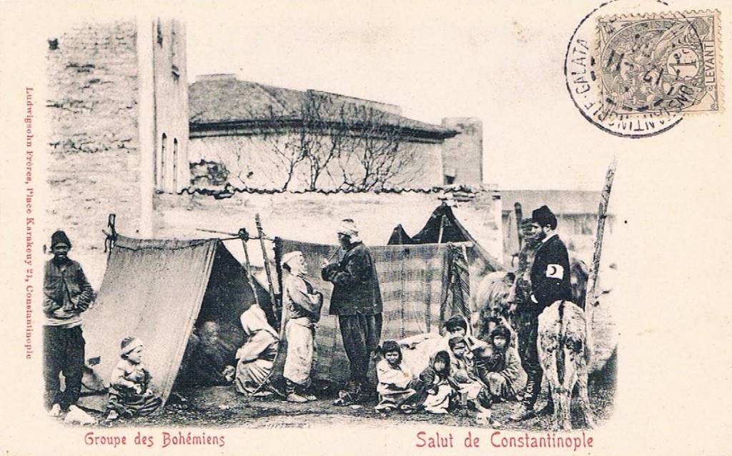 Cartolina postale: 1905 Groupe des Bohémiens Salut de Costantinople