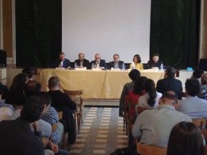 Al tavolo: Giuseppe Giordano, Cesare Natoli, Dino Calderone, Giuseppe Gemillo, Sara Zurletti, Vittorio Massimo Majuri
