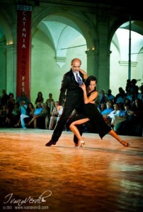 Nelle foto di MicMac e Ivana Verdi i ballerini Palacios - Grasso in un momento dello spettacolo