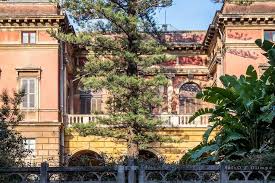 Palazzo Paternò Raddusa, in via Etna di Catania