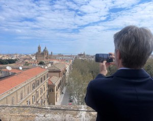 aa790a34-698e-422c-afdf-217de6a6d94e